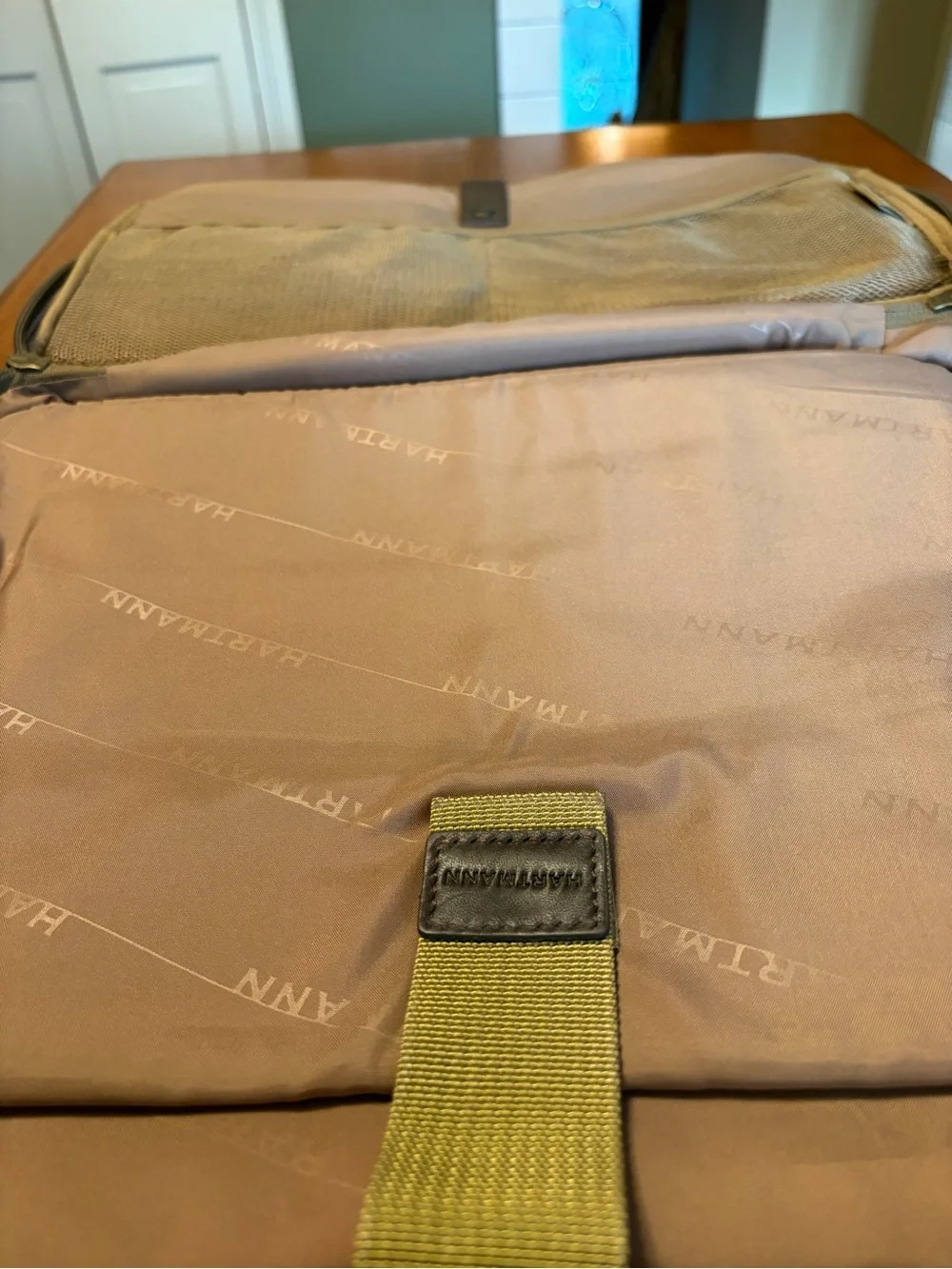 Hartmann Men's Brown/Tan Laptop Briefcase with Leather Trim